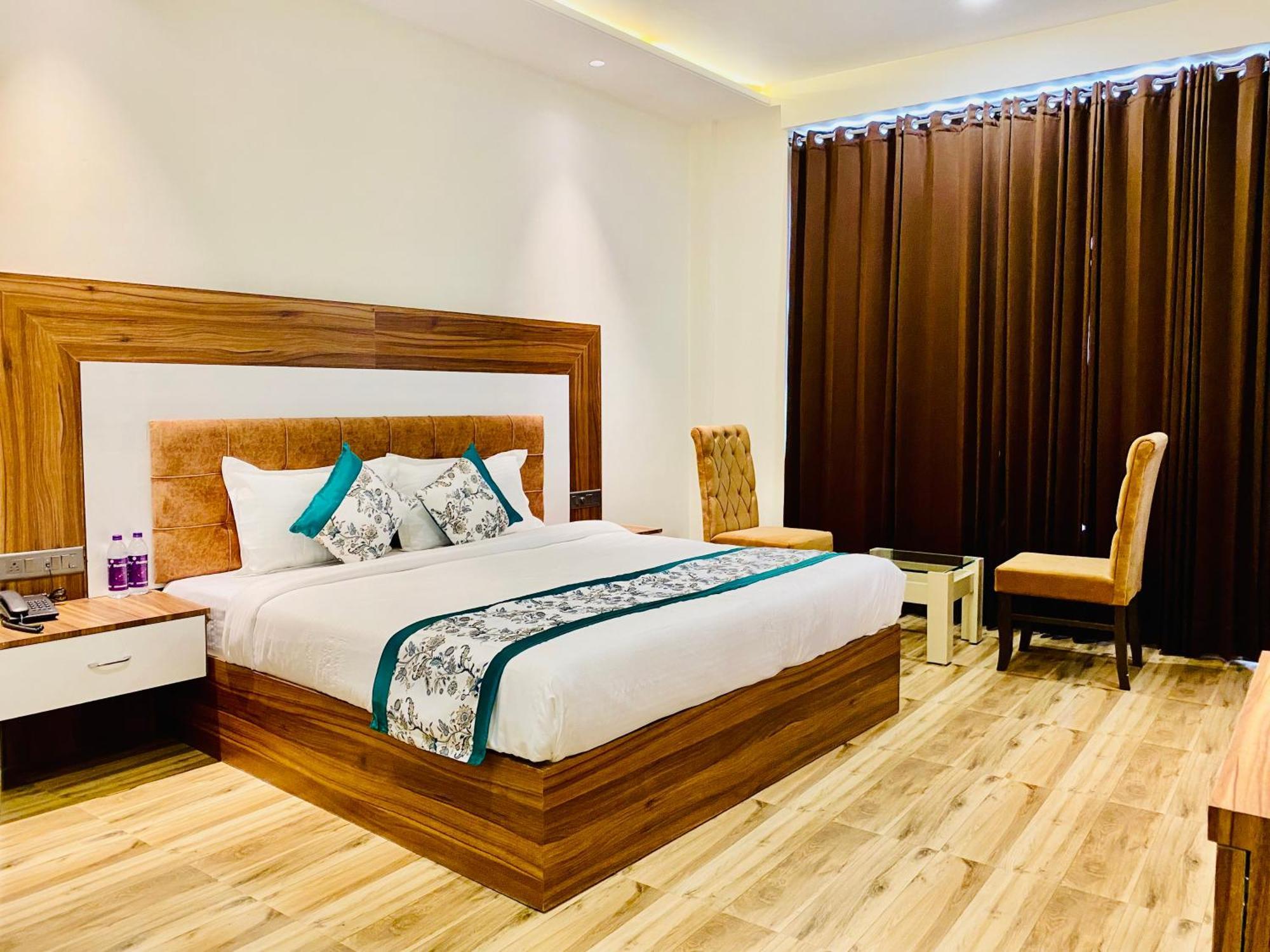 Hotel White House 350 Mtr From Golden Temple Amritsar Exteriér fotografie