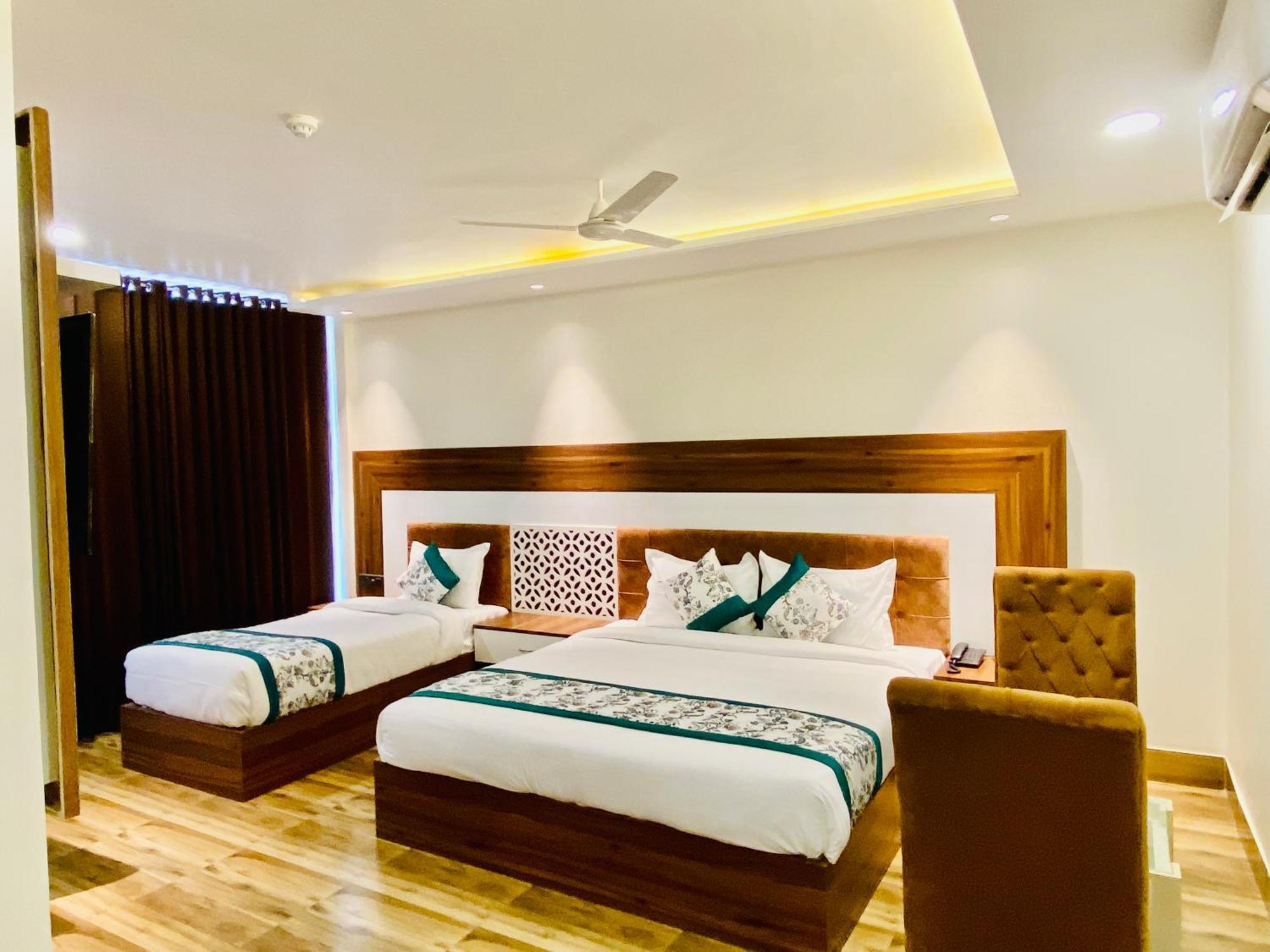 Hotel White House 350 Mtr From Golden Temple Amritsar Exteriér fotografie