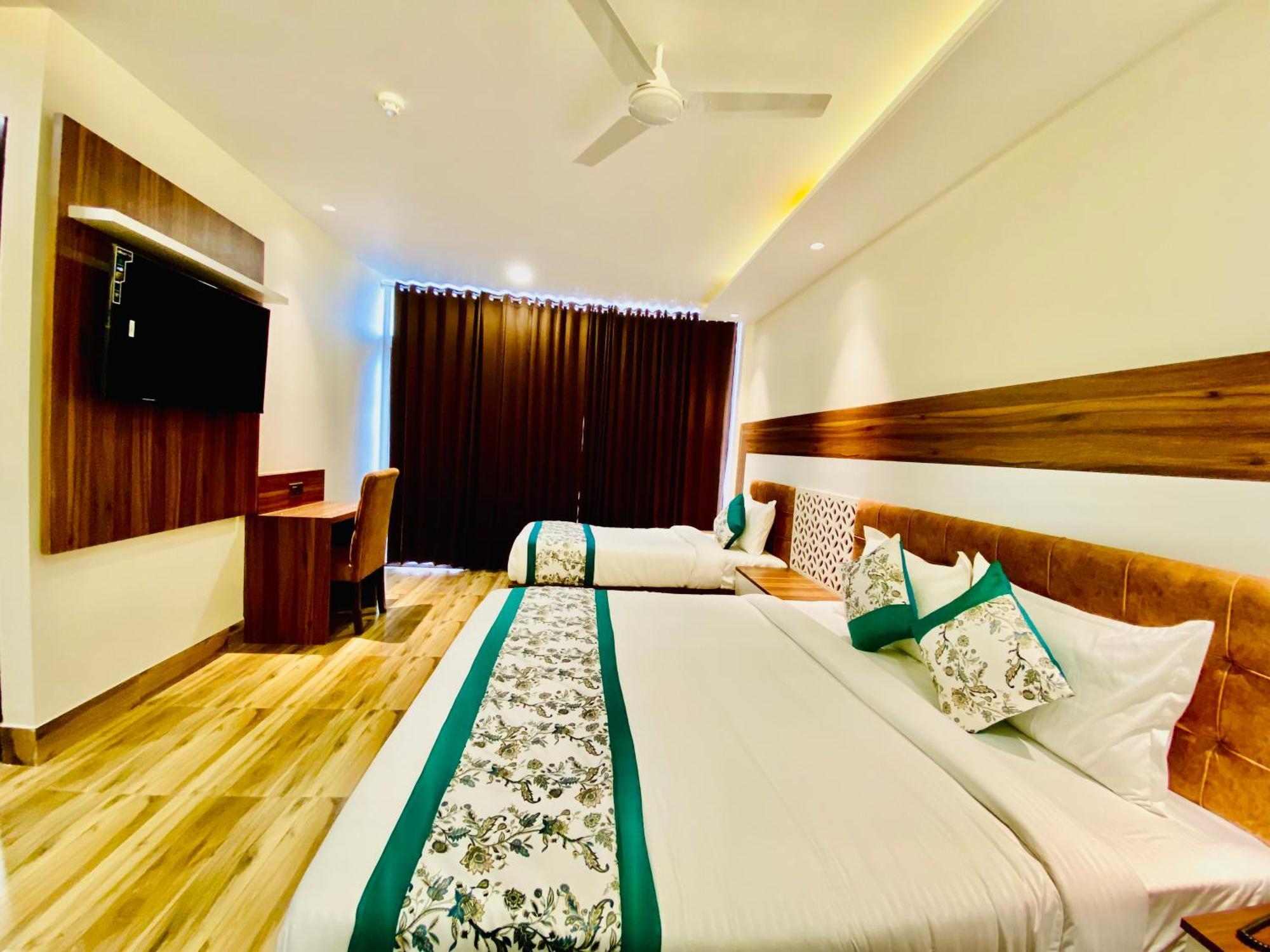 Hotel White House 350 Mtr From Golden Temple Amritsar Exteriér fotografie