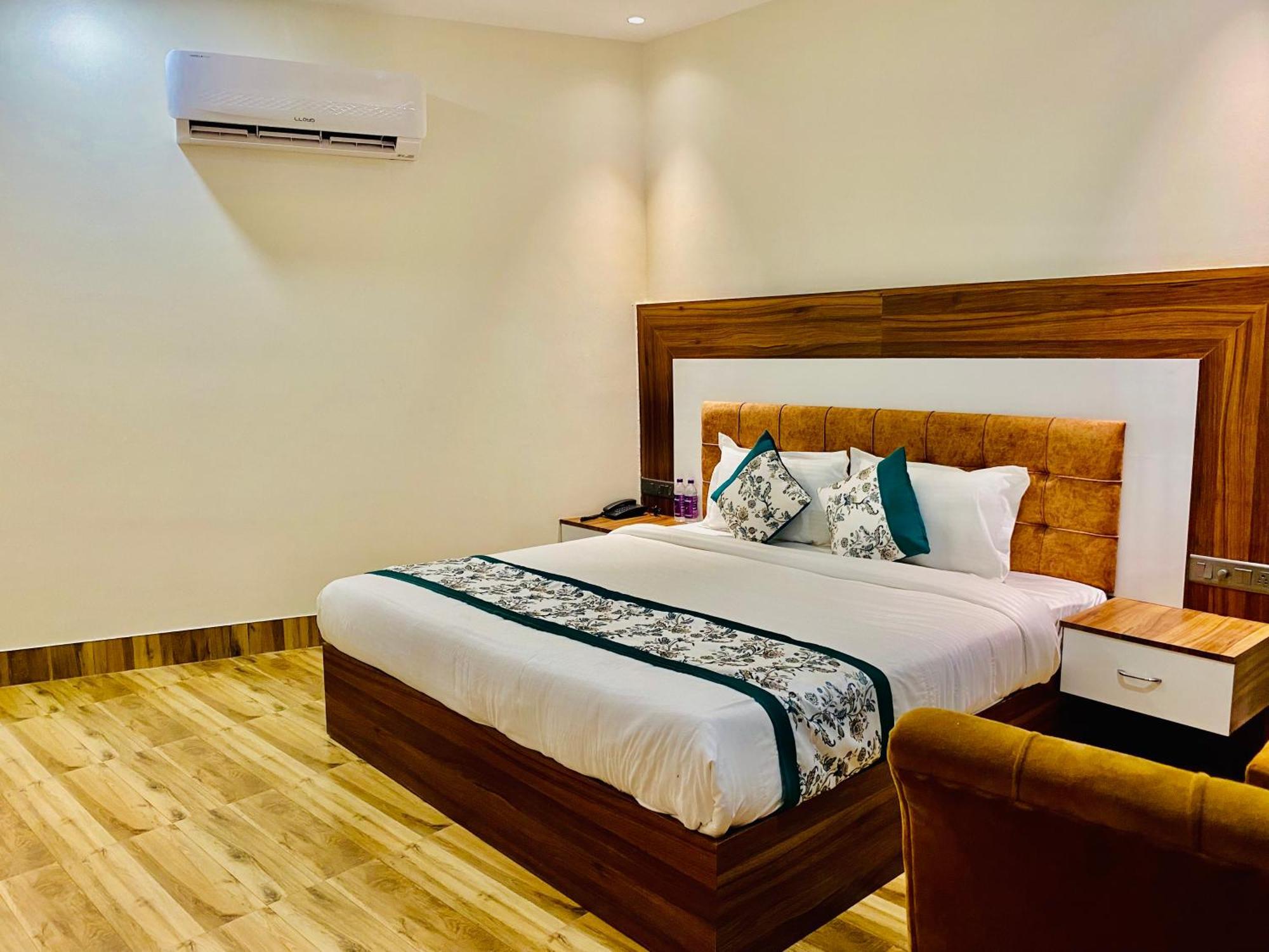 Hotel White House 350 Mtr From Golden Temple Amritsar Exteriér fotografie