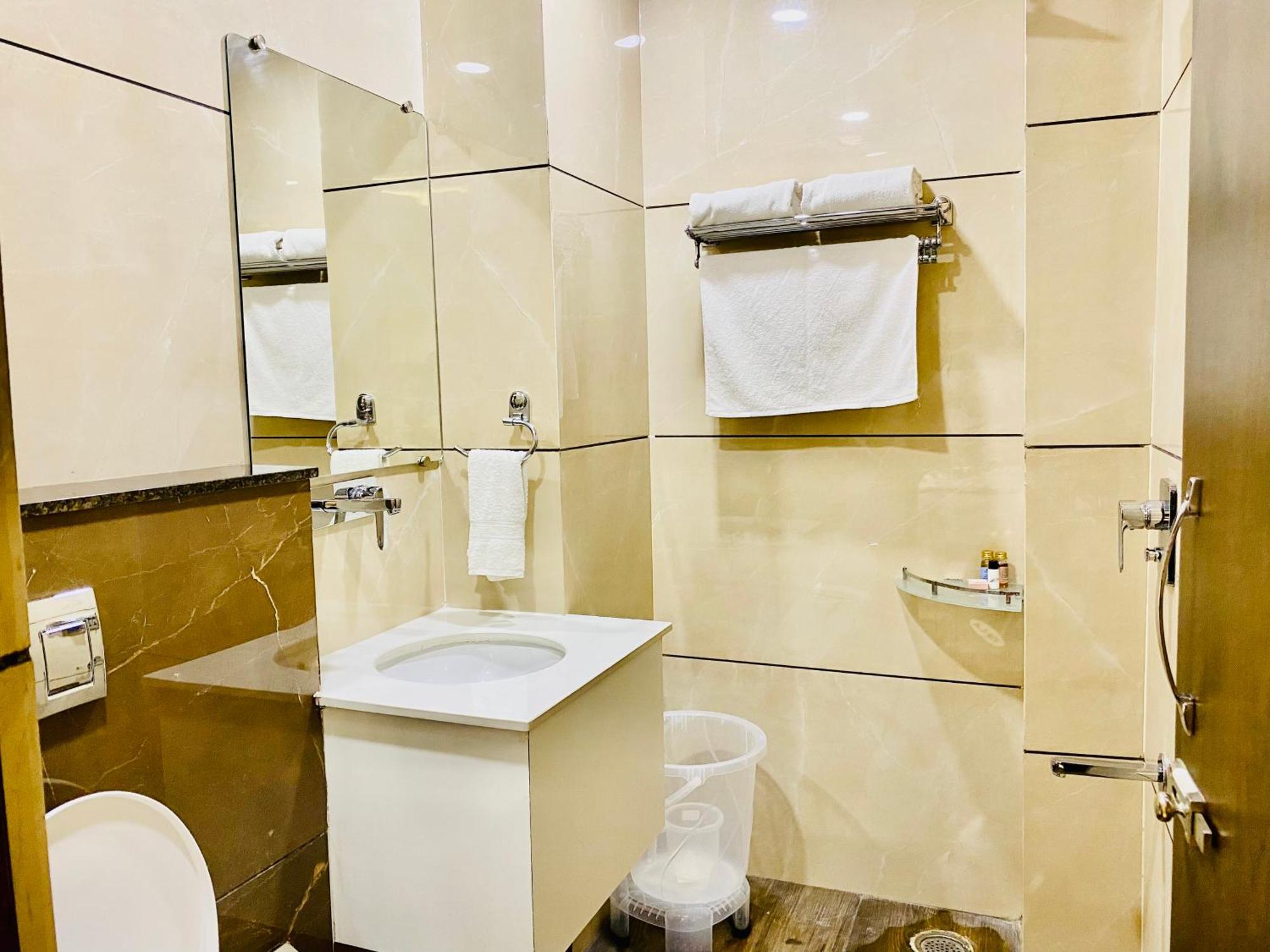 Hotel White House 350 Mtr From Golden Temple Amritsar Exteriér fotografie